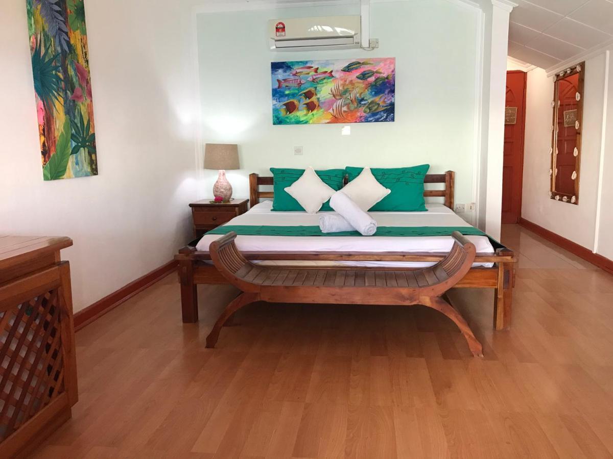 Hotel L'Ocean La Digue  Extérieur photo